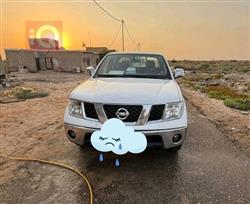 نيسان نافارا